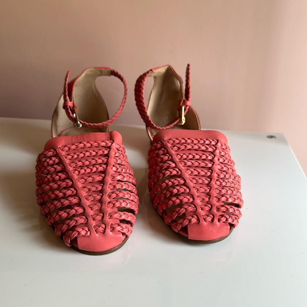 Fisherman sandals